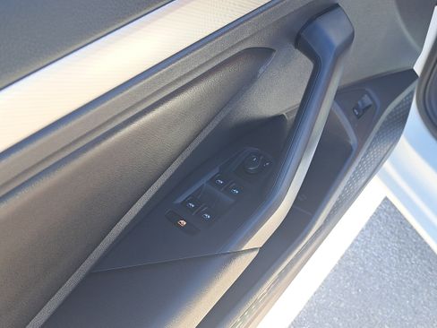 Used 2019 Volkswagen Jetta S image 11