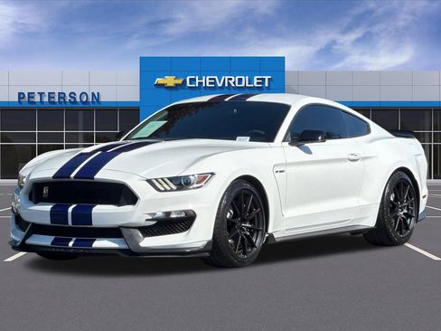 Used 2016 Ford Mustang Shelby GT350 w/ Technology Package RWD image 8