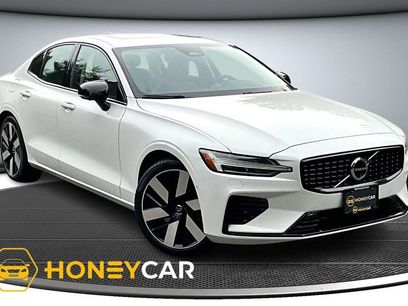 Used 2024 Volvo S60 T8 Ultimate w/ Climate Package