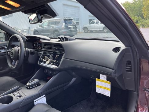 New 2025 Nissan Z Performance w/ Floor Mat Package image 7