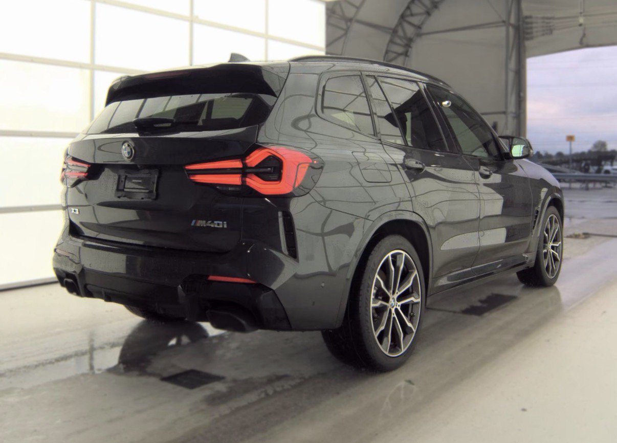Used 2023 BMW X3 M40i AWD/4WD image 5