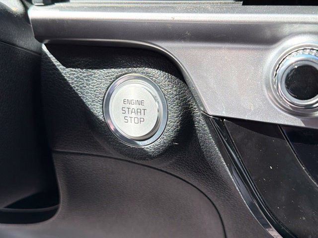 Used 2024 Kia Telluride LX FWD image 28
