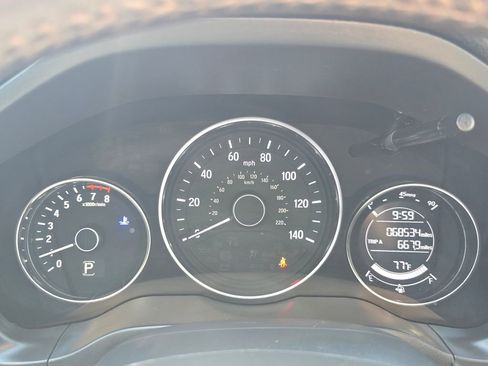 Certified 2022 Honda HR-V Sport image 22