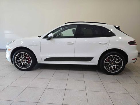 Used 2015 Porsche Macan Turbo AWD/4WD image 3