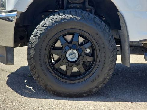 Used 2017 Ford F250 XLT AWD/4WD image 18