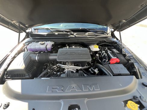 New 2025 RAM 1500 Tradesman w/ Night Edition AWD/4WD image 27