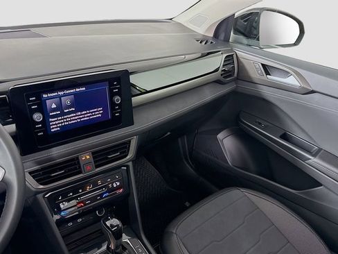 New 2026 Volkswagen Taos SE AWD/4WD image 24