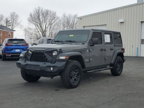 Used 2020 Jeep Wrangler Unlimited Sport image 3