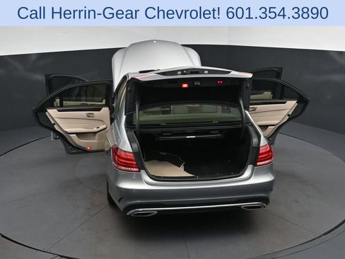 Used 2015 Mercedes-Benz E 350 Sedan image 47