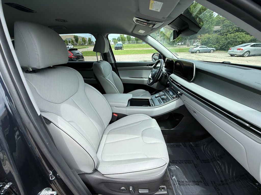 Used 2024 Hyundai Palisade SEL FWD image 43