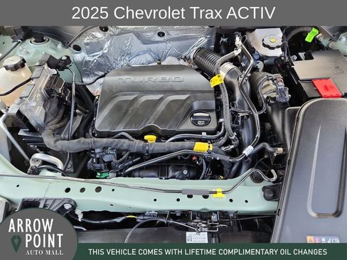 Used 2025 Chevrolet Trax ACTIV w/ Driver Confidence Package image 14