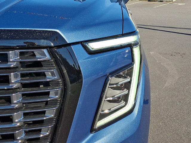 Used 2026 GMC Yukon XL Denali Ultimate AWD/4WD image 9