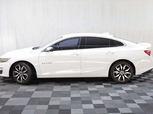 Used 2022 Chevrolet Malibu RS image 4