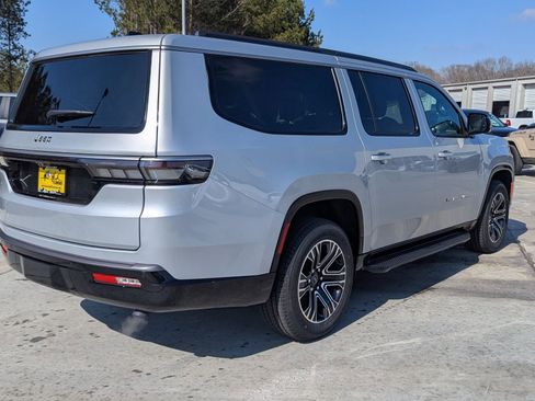 New 2026 Jeep Grand Wagoneer L 2WD w/ Premium Group I image 3