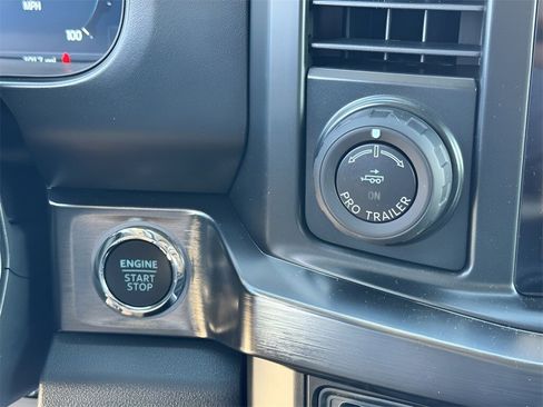 New 2025 Ford F250 Lariat w/ Lariat Ultimate Package image 34