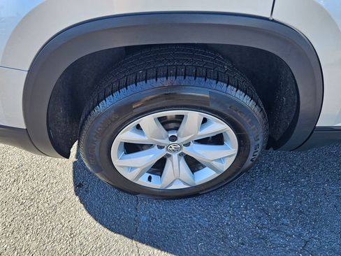 Used 2019 Volkswagen Atlas SE FWD image 9