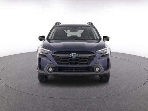 Used 2023 Subaru Outback Premium w/ Tech Package 1 AWD/4WD image 5