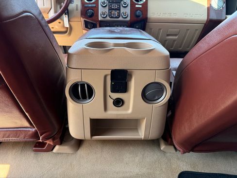 Used 2013 Ford F350 King Ranch w/ FX4 Off Road Pkg AWD/4WD image 25