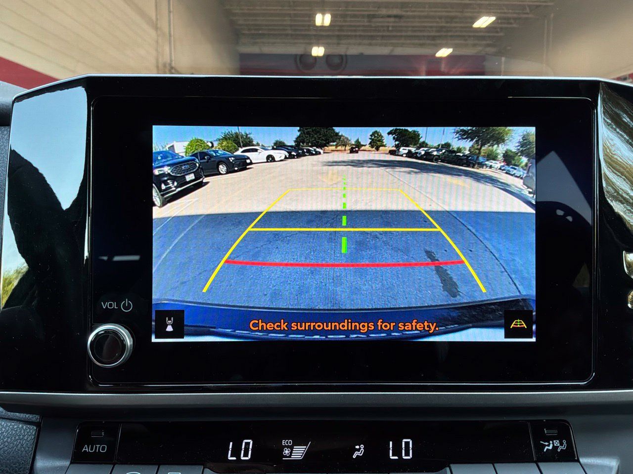 Used 2026 Toyota Camry SE FWD image 32