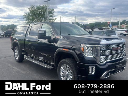 Used 2022 GMC Sierra 2500 Denali AWD/4WD image 1