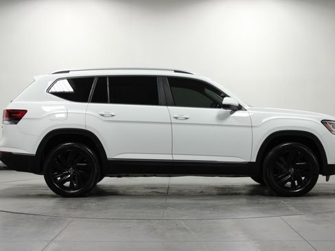 Used 2021 Volkswagen Atlas SEL AWD/4WD image 3