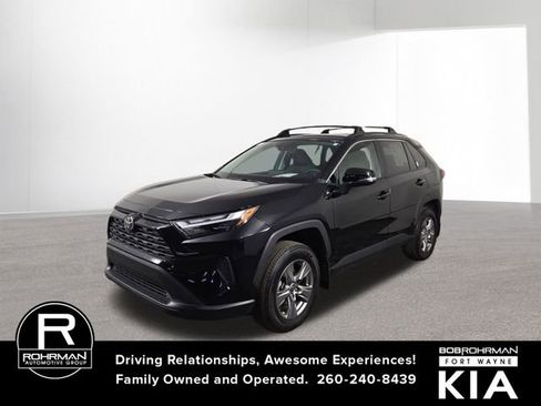 Used 2024 Toyota RAV4 XLE image 1