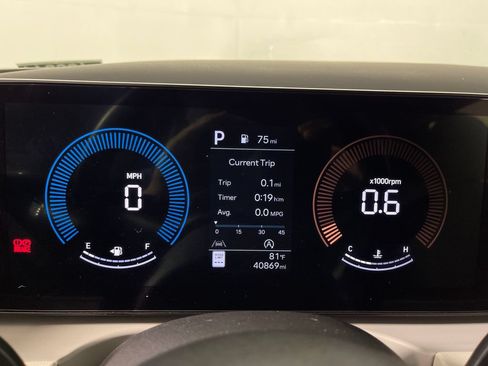 Certified 2025 Hyundai Tucson SEL FWD image 20