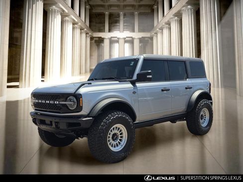 Used 2023 Ford Bronco Wildtrak AWD/4WD image 8