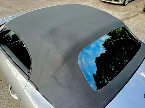 Used 2019 Porsche 718 Boxster image 20