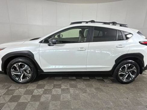 Used 2024 Subaru Crosstrek 2.0i Premium AWD/4WD image 5