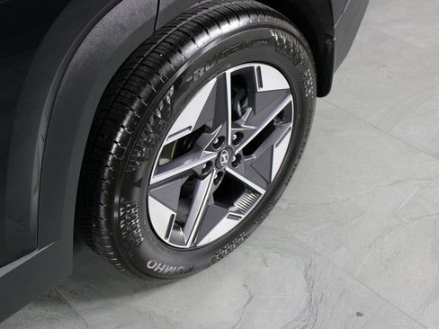 Certified 2025 Hyundai Tucson SEL image 11