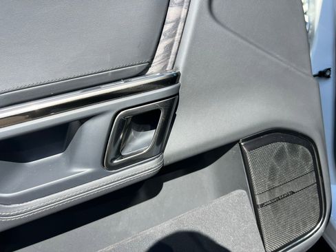 Used 2022 Rivian R1T Adventure image 25