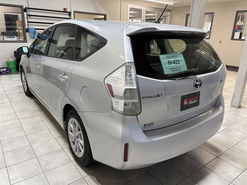 Used 2012 Toyota Prius V Two image 2