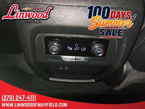 Used 2026 Chevrolet Traverse LT AWD/4WD image 15