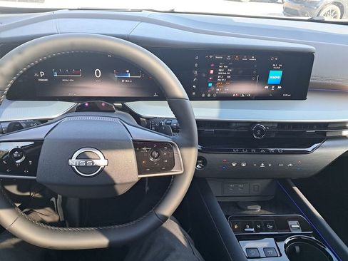 New 2026 Nissan Murano Platinum w/ Technology Package AWD/4WD image 13