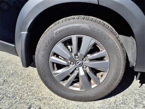 Certified 2024 Nissan Pathfinder SV image 24