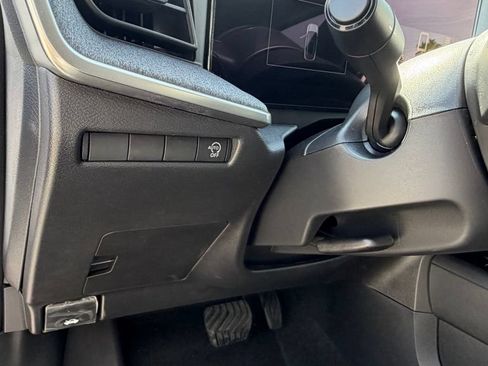 Used 2026 Nissan Kicks SV FWD image 16
