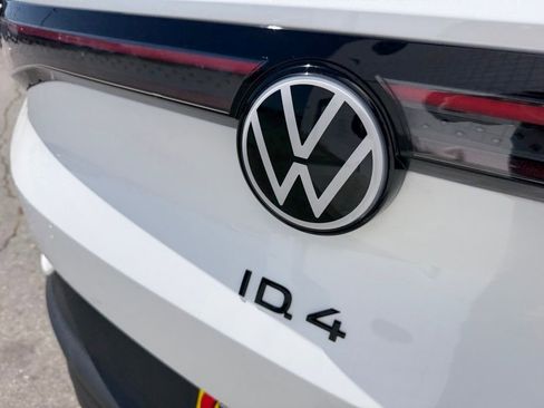 New 2026 Volkswagen ID.4 Pro S AWD/4WD image 10