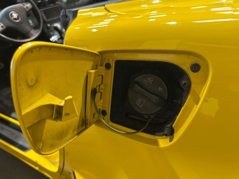 Used 2011 Chevrolet Corvette Grand Sport w/ Preferred Equipment Group image 62