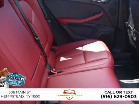 Used 2023 Porsche Macan Turbo AWD/4WD image 28