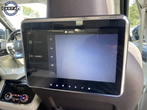 Used 2021 Lincoln Navigator Black Label w/ Cargo Convenience Package image 13