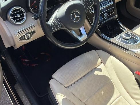 Used 2018 Mercedes-Benz C 300 4MATIC Sedan image 9
