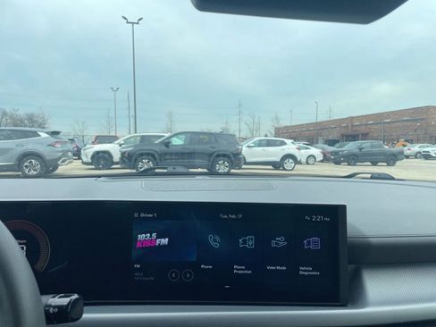 Used 2025 Hyundai Sonata SEL image 17