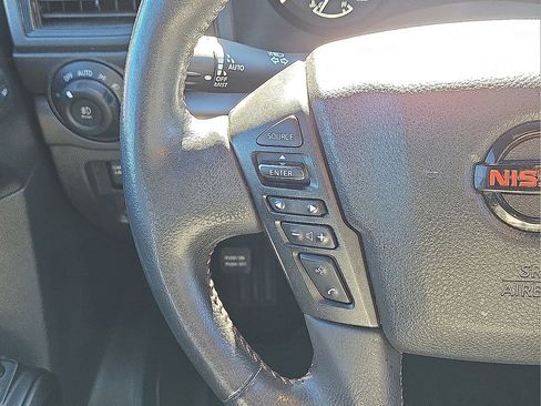 Used 2021 Nissan Titan PRO-4X w/ Pro-4x Convenience Package image 20