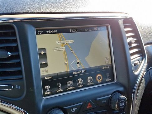 Used 2014 Jeep Grand Cherokee Limited image 19