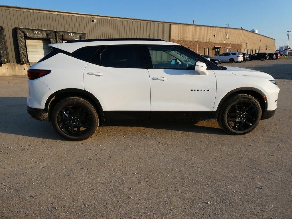 New 2026 Chevrolet Blazer LT FWD image 3