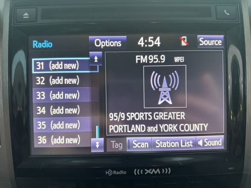 Used 2014 Toyota Tundra SR5 w/ TRD Off Road Package image 19