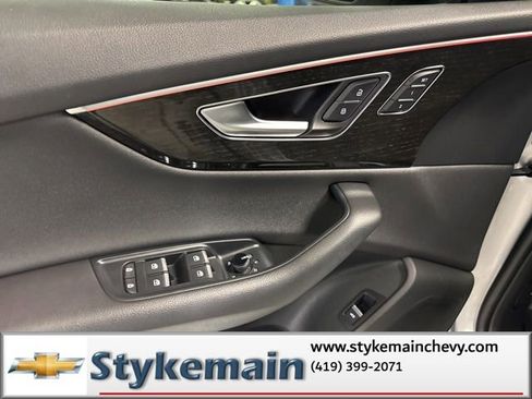 Used 2021 Audi Q8 Premium Plus w/ Premium Plus Package image 52