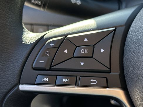 New 2025 Nissan Sentra SV image 24