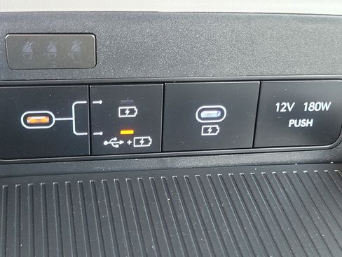 Certified 2026 Hyundai Kona SE FWD image 15